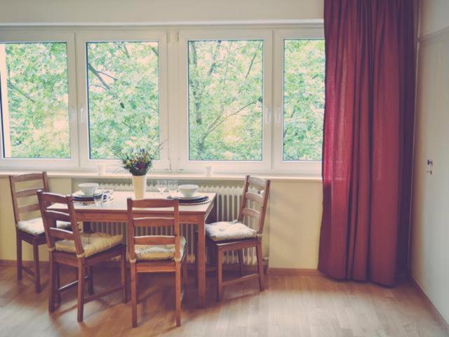 Apartment Mida Freiburg im Breisgau Oda fotoğraf